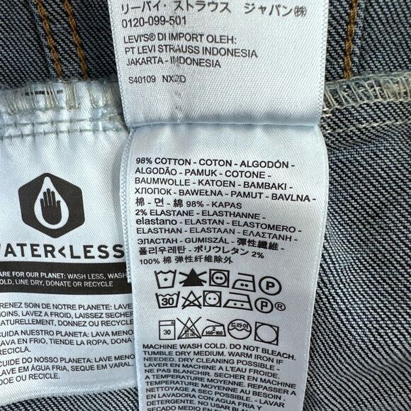 Levi's Jean Jacket Mens Medium Blue Wash Classic Denim Trucker 72334-0322 - Picture 8 of 10